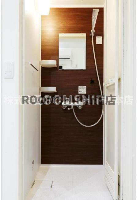 Shanti Casa 四谷若葉のシャワールーム|同仕様写真