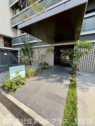 ネクストステージ関目のエントランス
