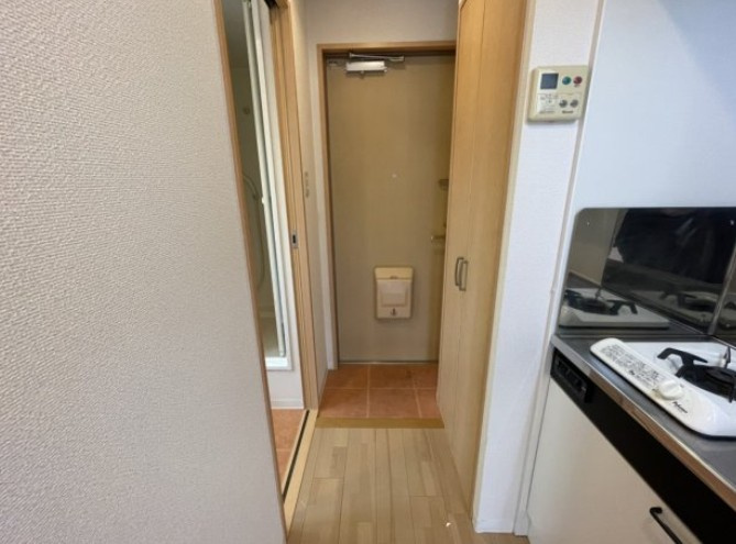 サンモールエイト小石川の玄関