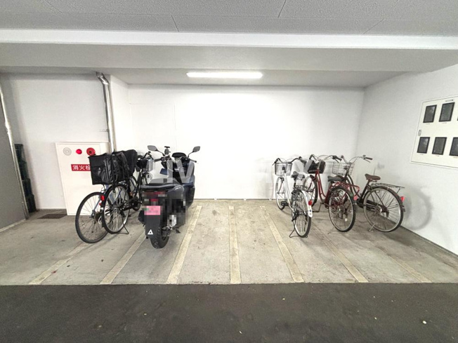 バイク置き場