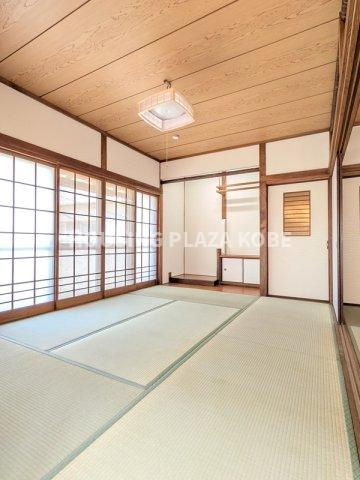 城が山４丁目貸家の和室