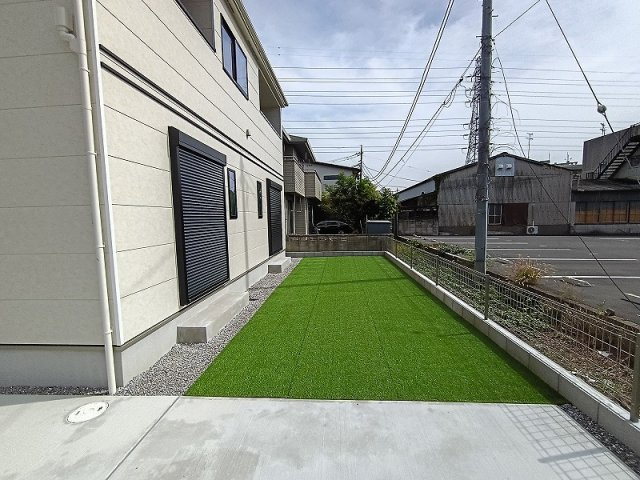 ハートフルタウン 高崎市双葉町の庭|現地撮影