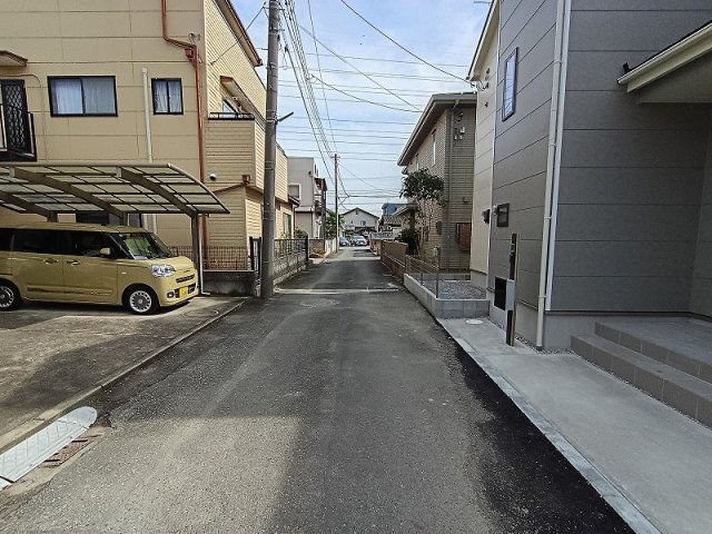 ハートフルタウン 高崎市双葉町の前面道路含む現地写真|現地撮影