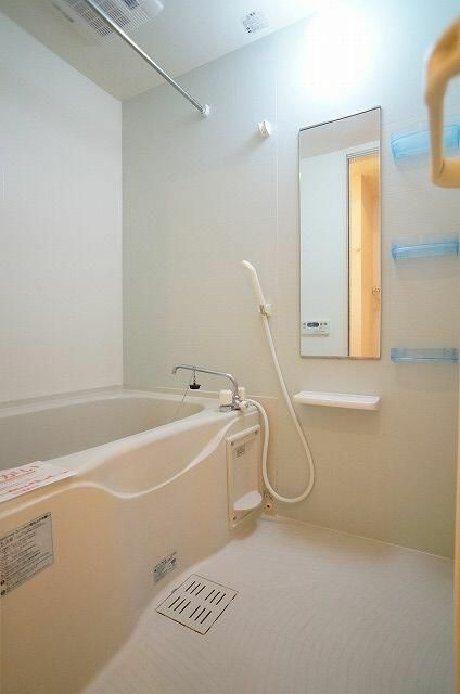 フラン　メゾンの浴室