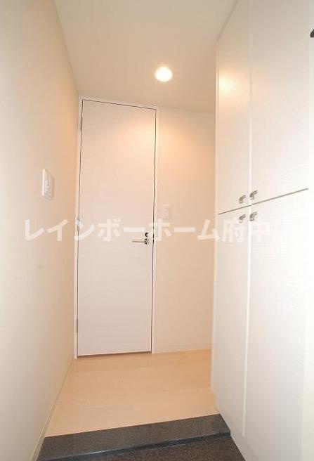ステージファースト八王子の玄関