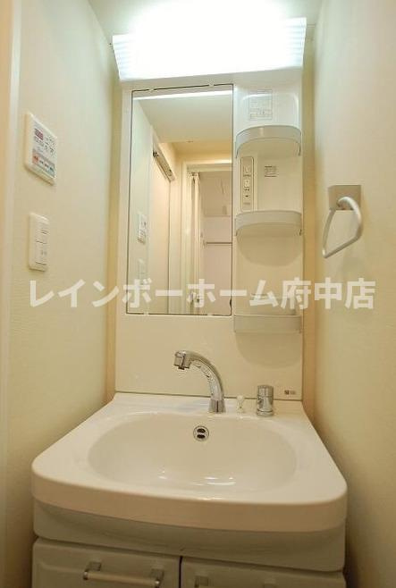 ステージファースト八王子の独立洗面台