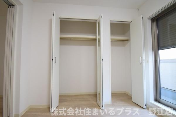ピレーネ赤川の収納