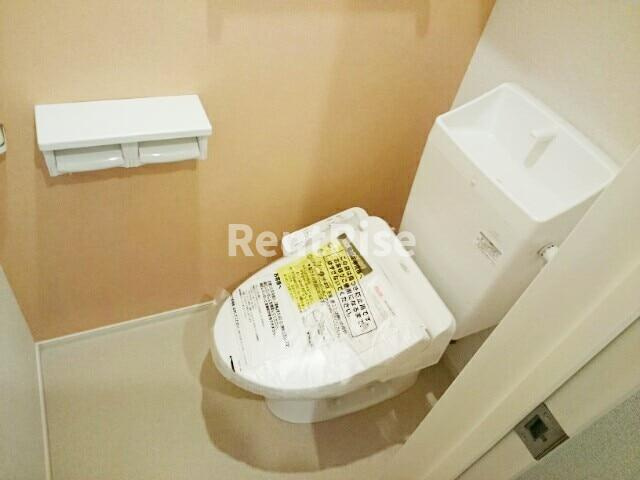 一宮市開明字西出のアパートのトイレ