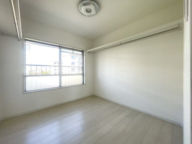 寝屋川市三井が丘５丁目の賃貸マンションの子供部屋