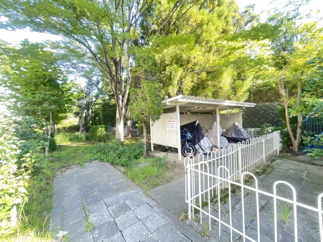 寝屋川市三井が丘５丁目の賃貸マンションのその他