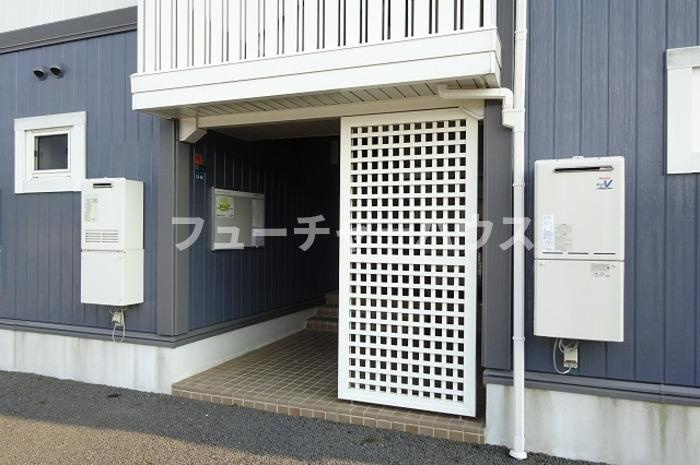 ロイヤルスクエア　Cのエントランス