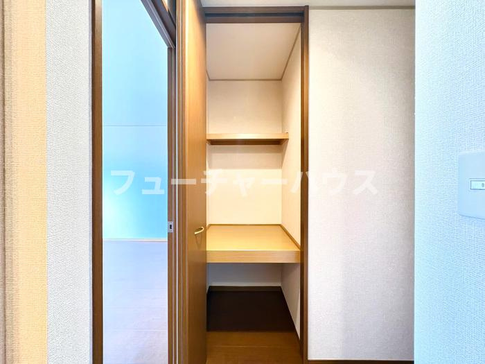 ロイヤルスクエア　Cの収納