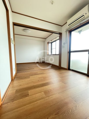 アパルト文の里の洋室|アパルト文の里　洋室