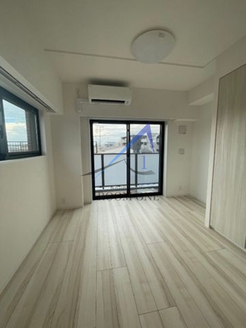 ブライズ二子新地の居間・リビング|洋室のお部屋です。