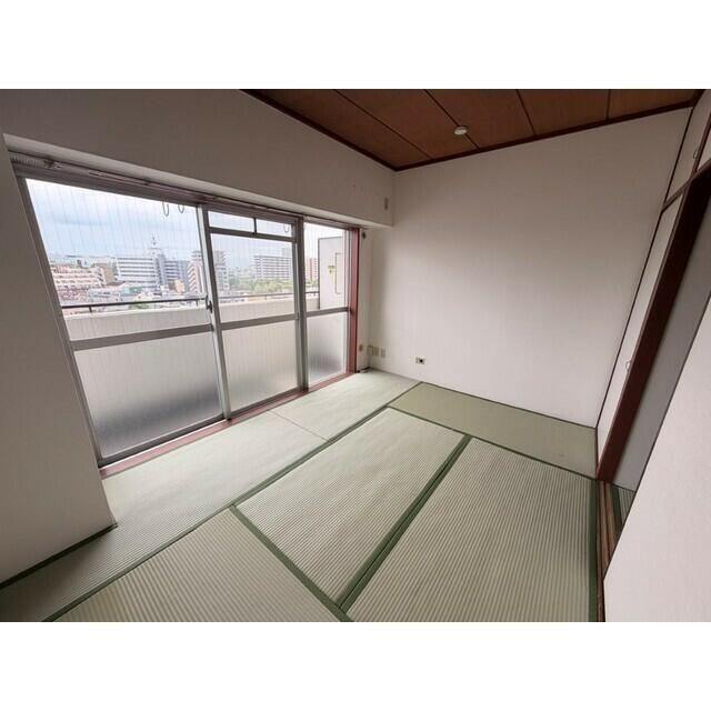 エンゼルハイム大森本町の寝室