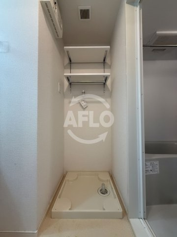 リアライズ長居公園通の洗面所|リアライズ長居公園通　室内洗濯機置場