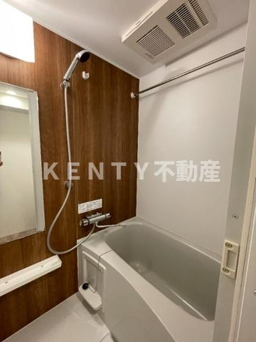 【浴室】 | ＬＥＧＡＬＡＮＤ西五反田 | コンパクトで使いやすいお風呂です