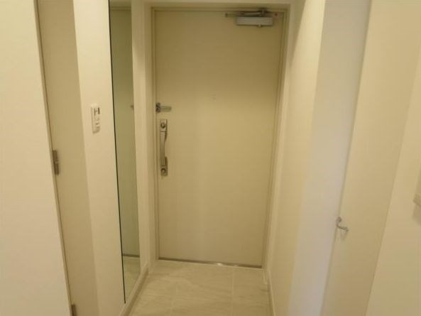 【玄関】リヴシティ横濱関内
