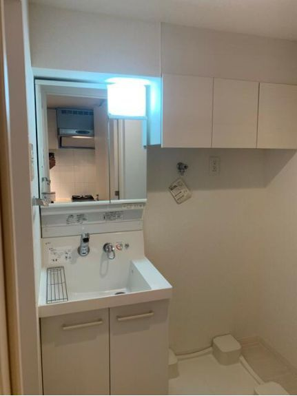 練馬区豊玉北３丁目の賃貸マンションの洗面所