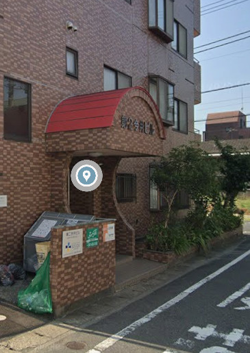 第2今井ビルのエントランス
