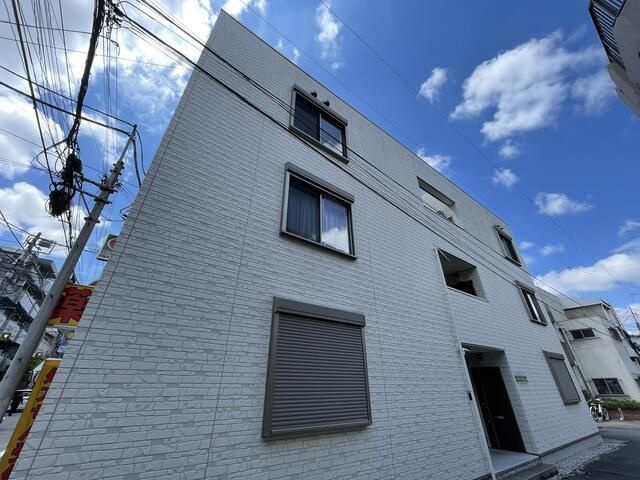 クレア椎名町の外観