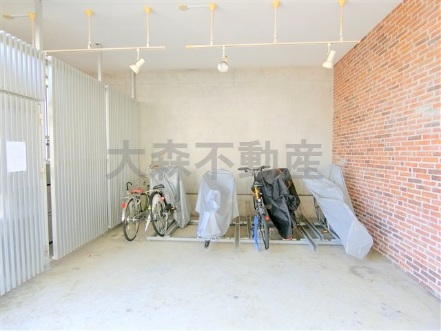 PARK LANE山王（パークレーン山王のその他共用部分|屋根付きラック式の駐輪場