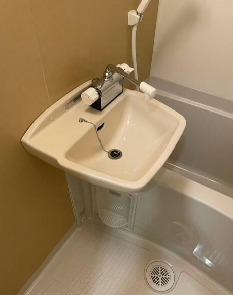 川崎市多摩区西生田５丁目のアパートの洗面所