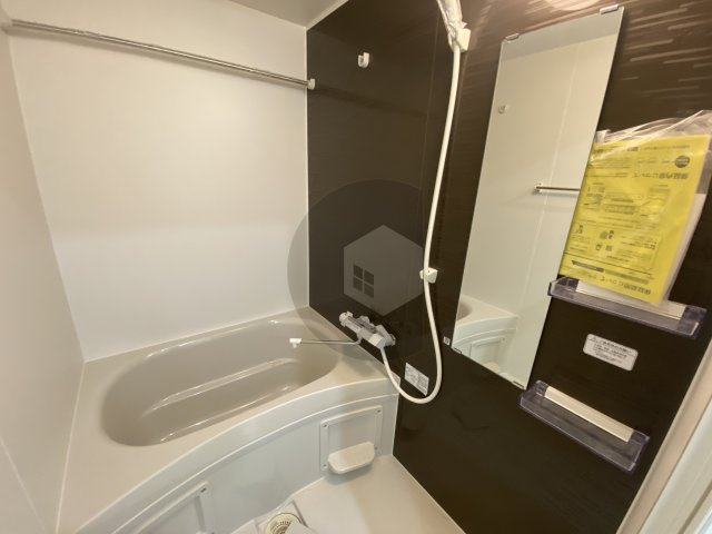 アバンティオ小阪の浴室