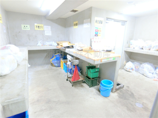 クリオ多摩川ラ・モードのその他共用部分|曜日時間関係なくゴミ出し可能な敷地内ごみ捨て場！