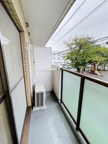 アネックス上小町のバルコニー