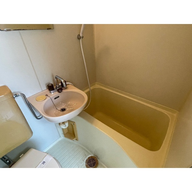 コーポヒロの浴室|お風呂です