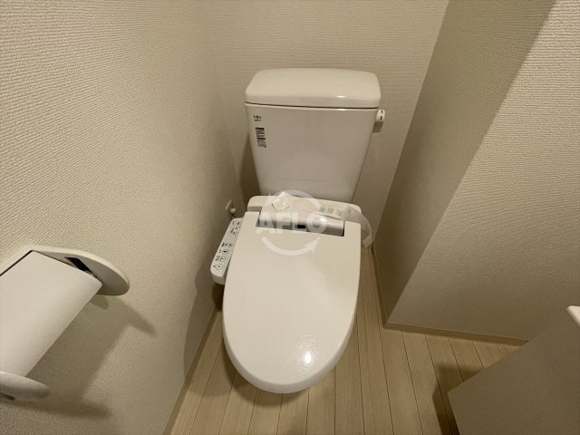 T’ｓSQUARE大阪城のトイレ|T’ｓSQUARE大阪城　温水洗浄便座