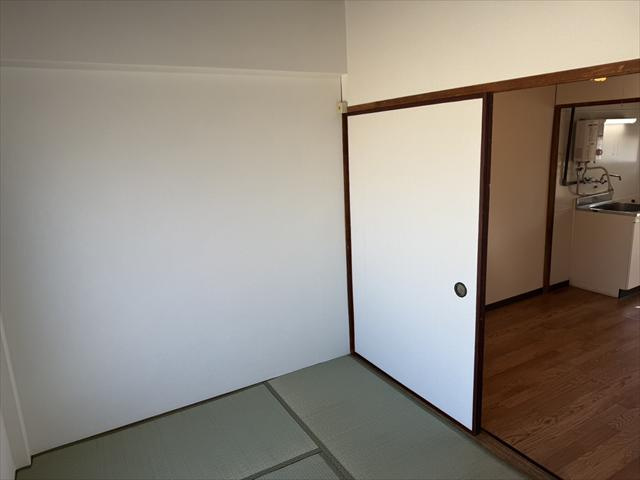 ハピネスマンションの和室|和室がひろがる居住スペース