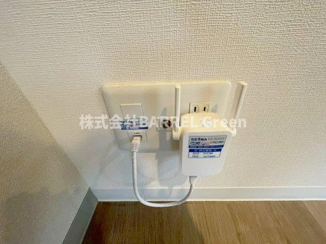 ストームの設備