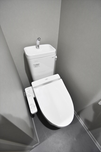 ３Ｆ　ＨＡＵＳのトイレ|清潔感のあるトイレです
