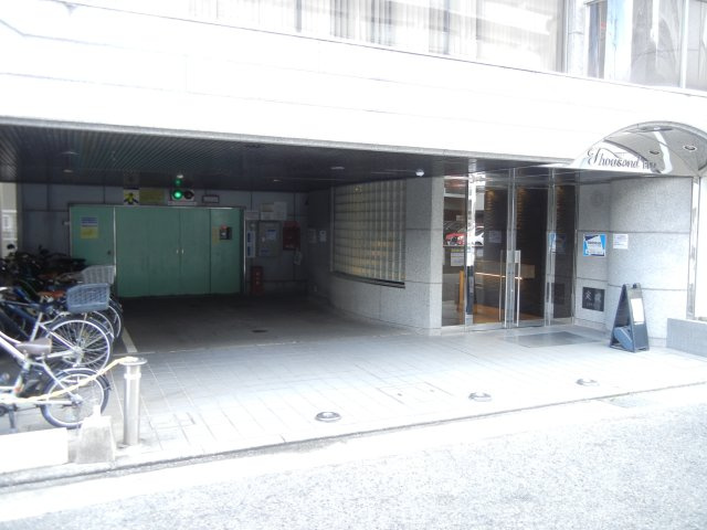 サウザンド塚口の駐車場