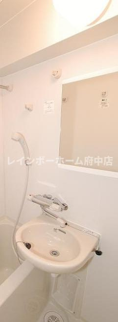 ステージファースト八王子の洗面所