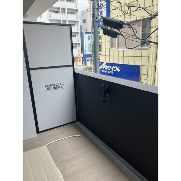 ＮＥコート甲南町のバルコニー