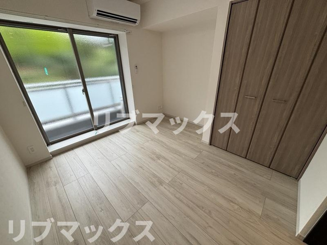 【寝室】