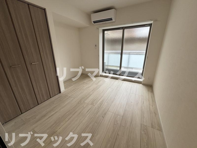 【寝室】