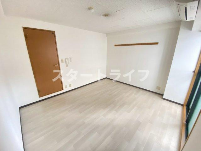 大阪市東淀川区淡路３丁目の賃貸マンションの寝室