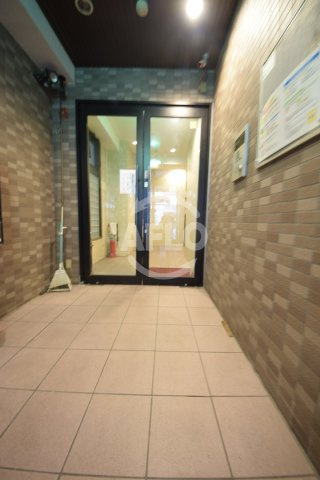 シティコートミナミセンバ　南小学校のエントランス|シティコート南船場　エントランス