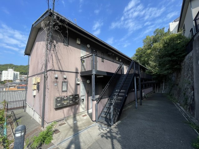 中山手ガーデンパレスD棟