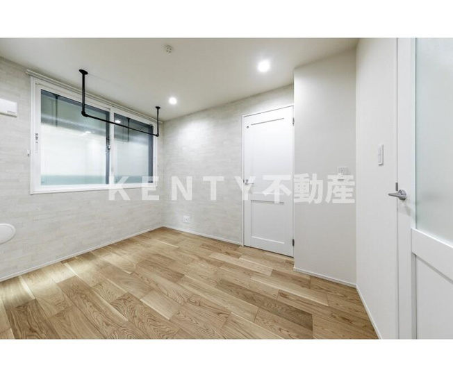 【居間・リビング】 | ＷｏｏｄＣｒｅｓｔ中延Ｒｅｓｉｄｅｎｃｅ | おしゃれな居間です