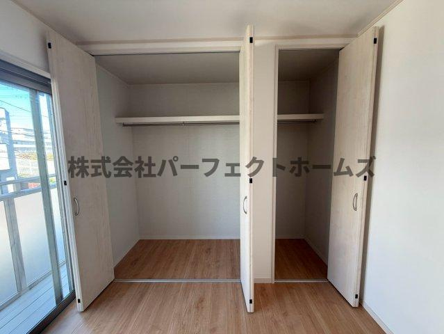 太秦緑ヶ丘戸建　賃貸の収納|たっぷりとした収納スペースです
