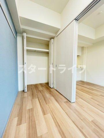 大阪市淀川区東三国６丁目の賃貸マンションの収納