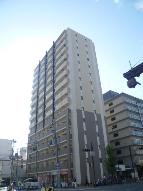 パークフラッツ尼崎の外観