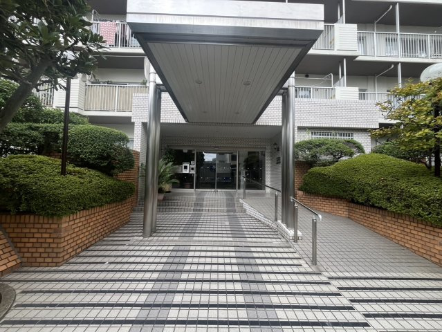 中葛西スカイハイツのエントランス
