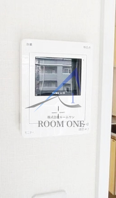 白菊マンションのセキュリティ|モニター付きインターホンです。