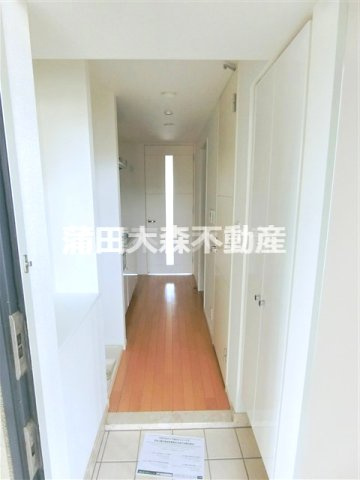 ケンジントンマンション大森WESTの玄関